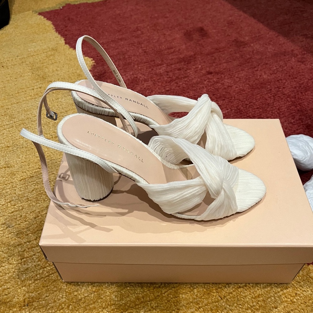 Loeffler Randall reed pearl 8.5